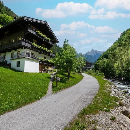 بيت للعطل In Tirol By Zillertal Slopes