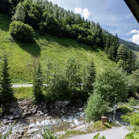 بيت للعطل In Tirol By Zillertal Slopes *