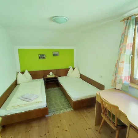 Holiday home Pretty In Mayerhofen With Balcony *